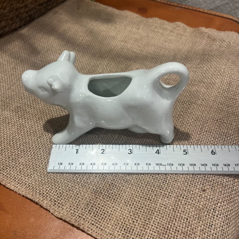 Vintage White Ceramic Cow Creamer Pitcher - Farmhouse Kitchen Decor - Picture 3 of 4